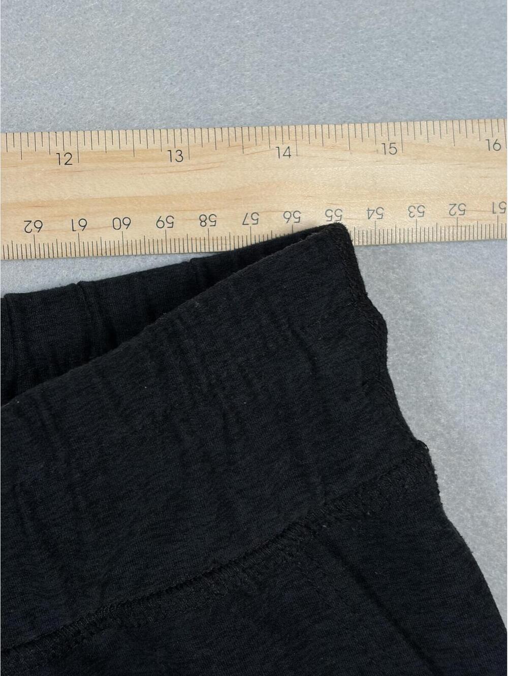 Beyond Yoga Gray Joggers Size M Soft Lounge Athleisure Pants Drawstring - Picture 11 of 13